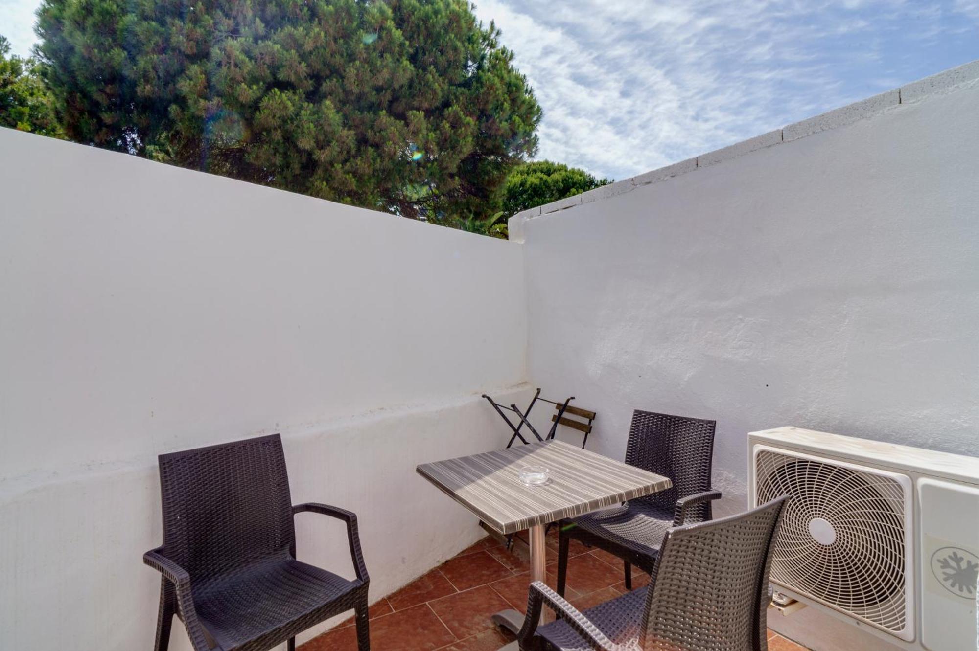 Costa Aparthotel Marbella